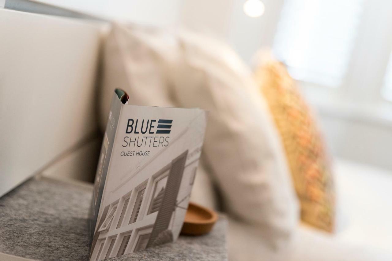 Blueshutters 호텔 풀 외부 사진